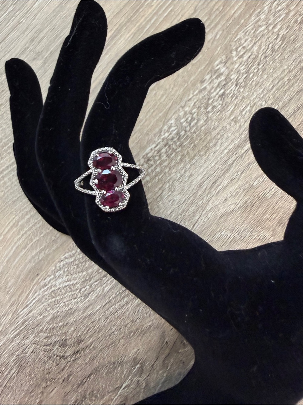 Ring Sterling with 3 Red Stones Size 7-NWOT